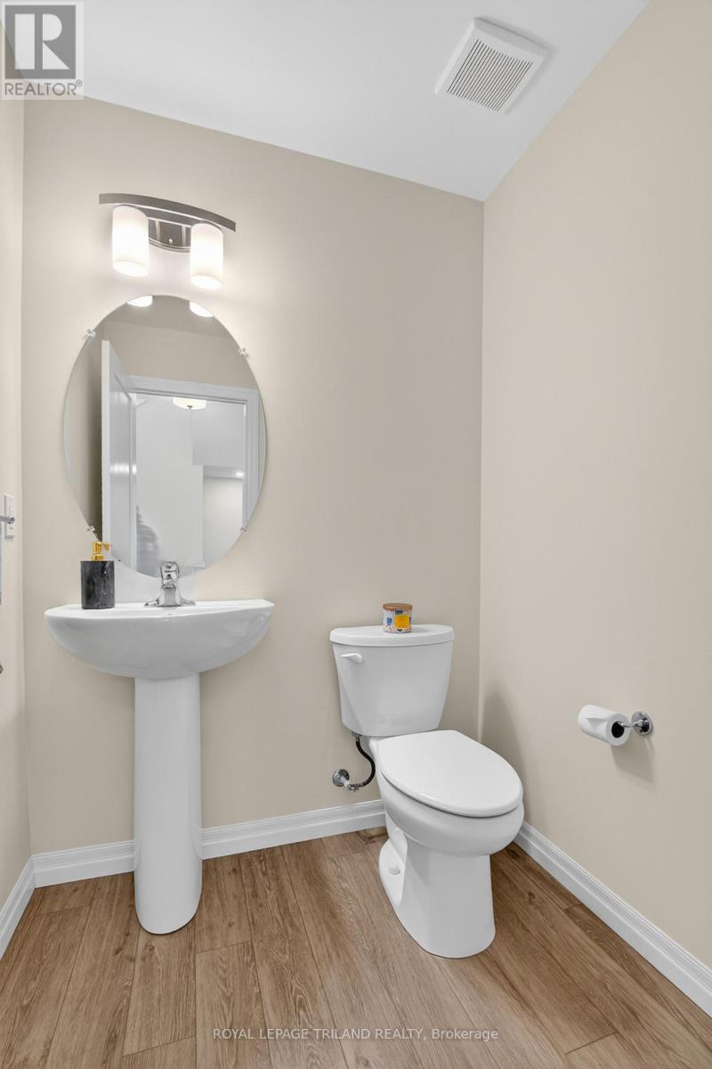 102 CORTLAND TERRACE - 8