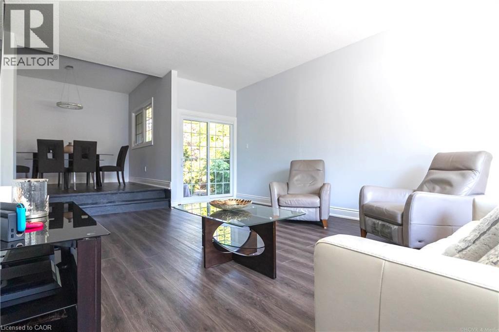 2390 SINCLAIR Circle - 3