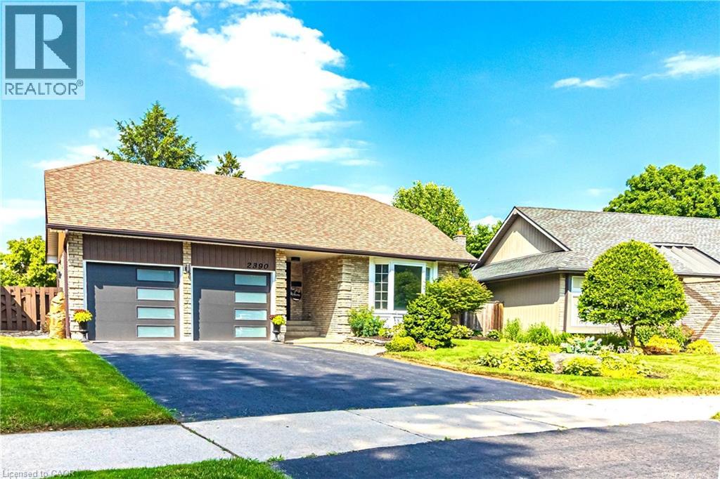 2390 SINCLAIR Circle - 1