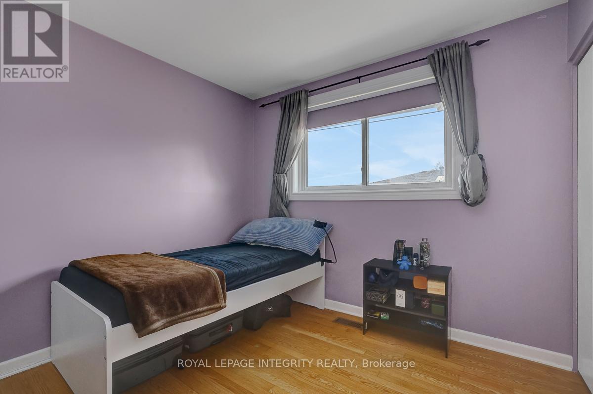 3 Bed, 1 Bath Multi-Family for Rent in Ottawa – A – 892 BASELINE ROAD, Ottawa – MLS# X13445098 - Image 19