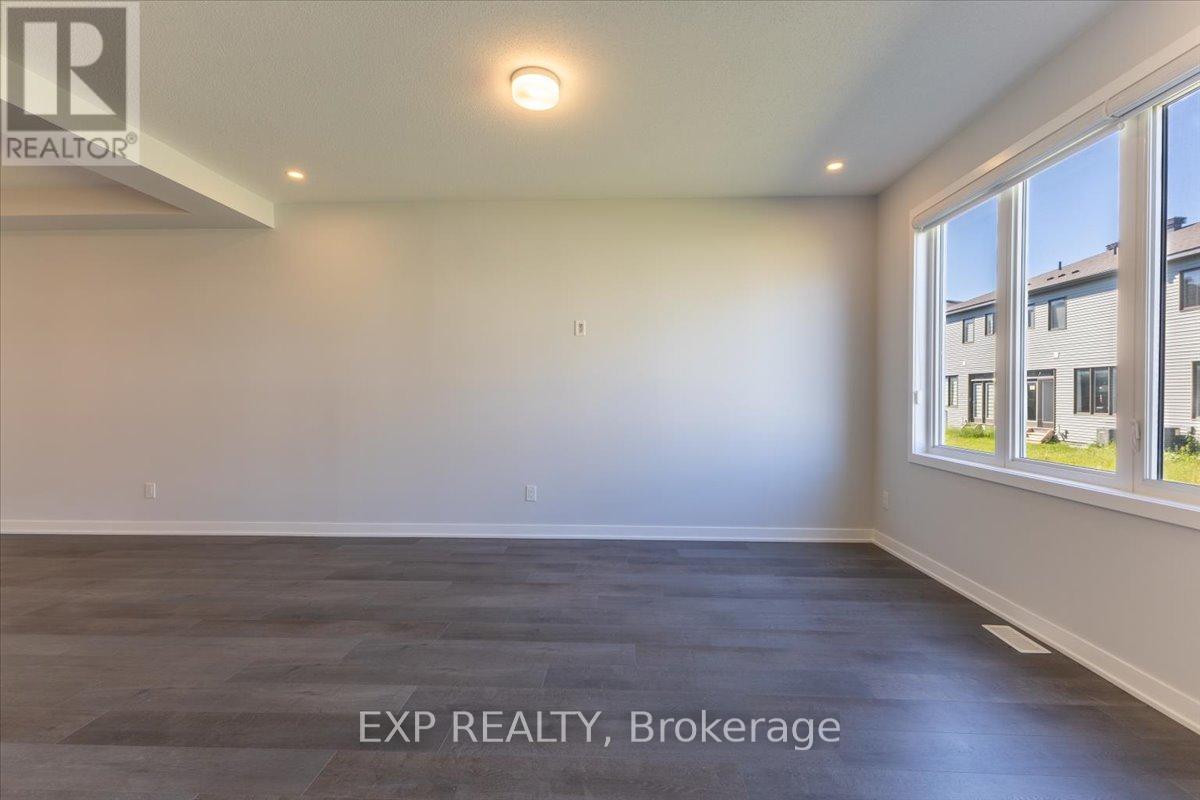 3 Bed, 4 Bath House for Sale in Ottawa – 297 BILLRIAN CRESCENT, Ottawa – MLS# X13445144 - Image 9