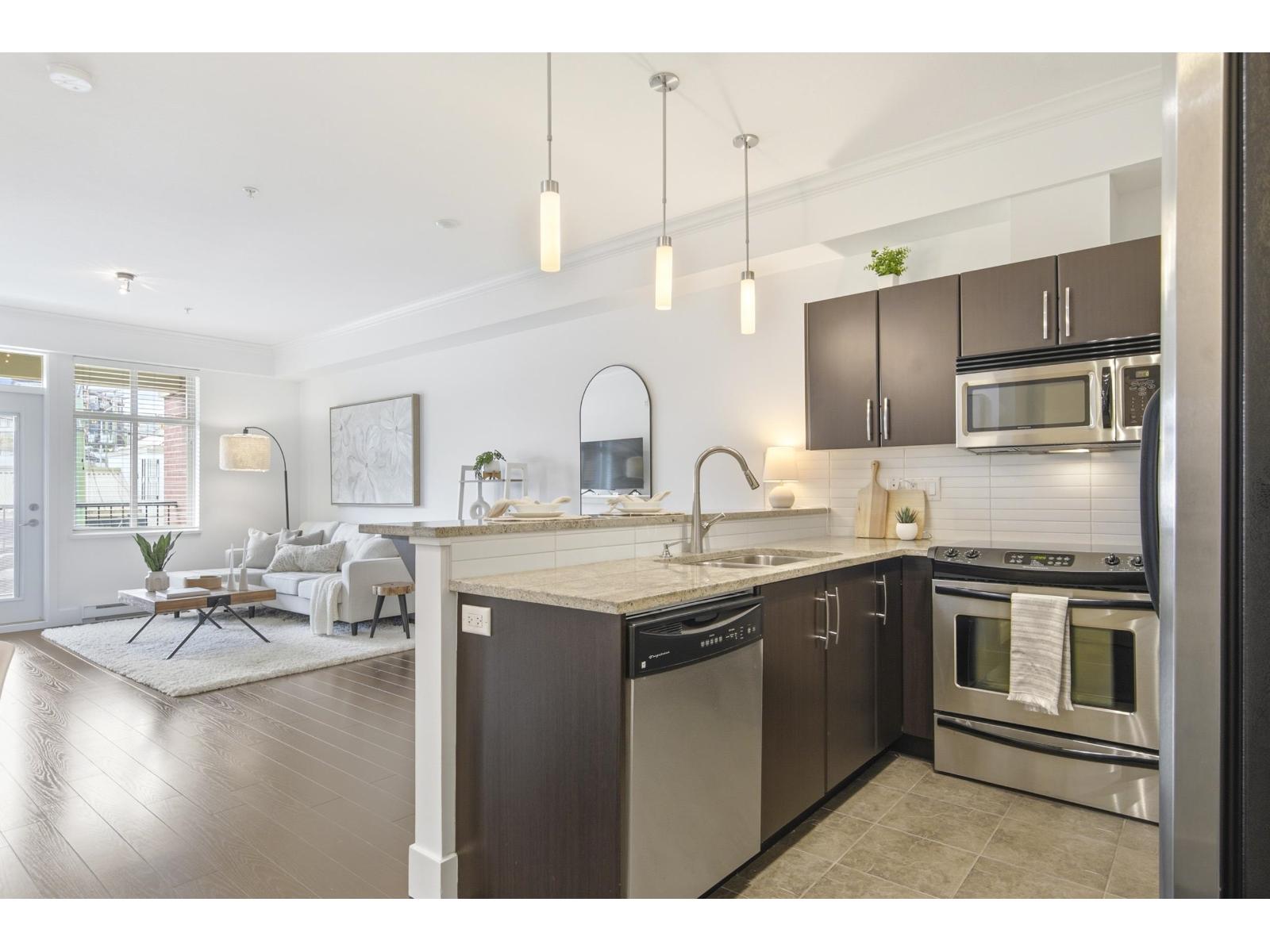 216 2632 PAULINE STREET, Abbotsford