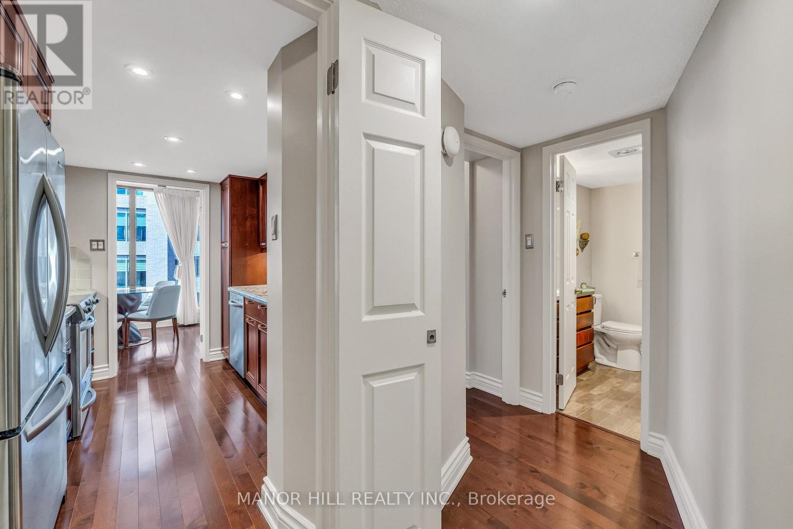#803 1331 BAY STREET - 20