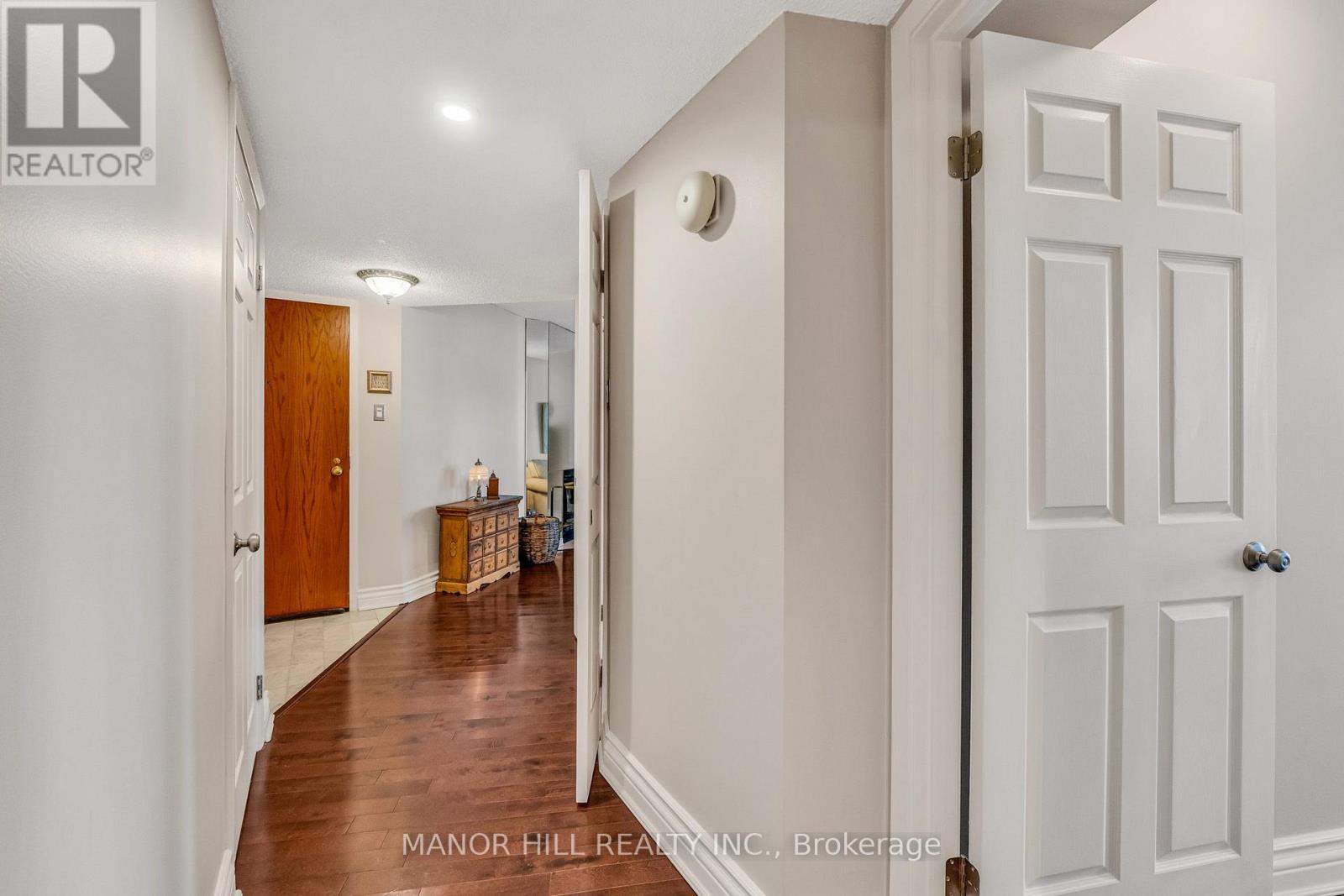 #803 1331 BAY STREET - 21