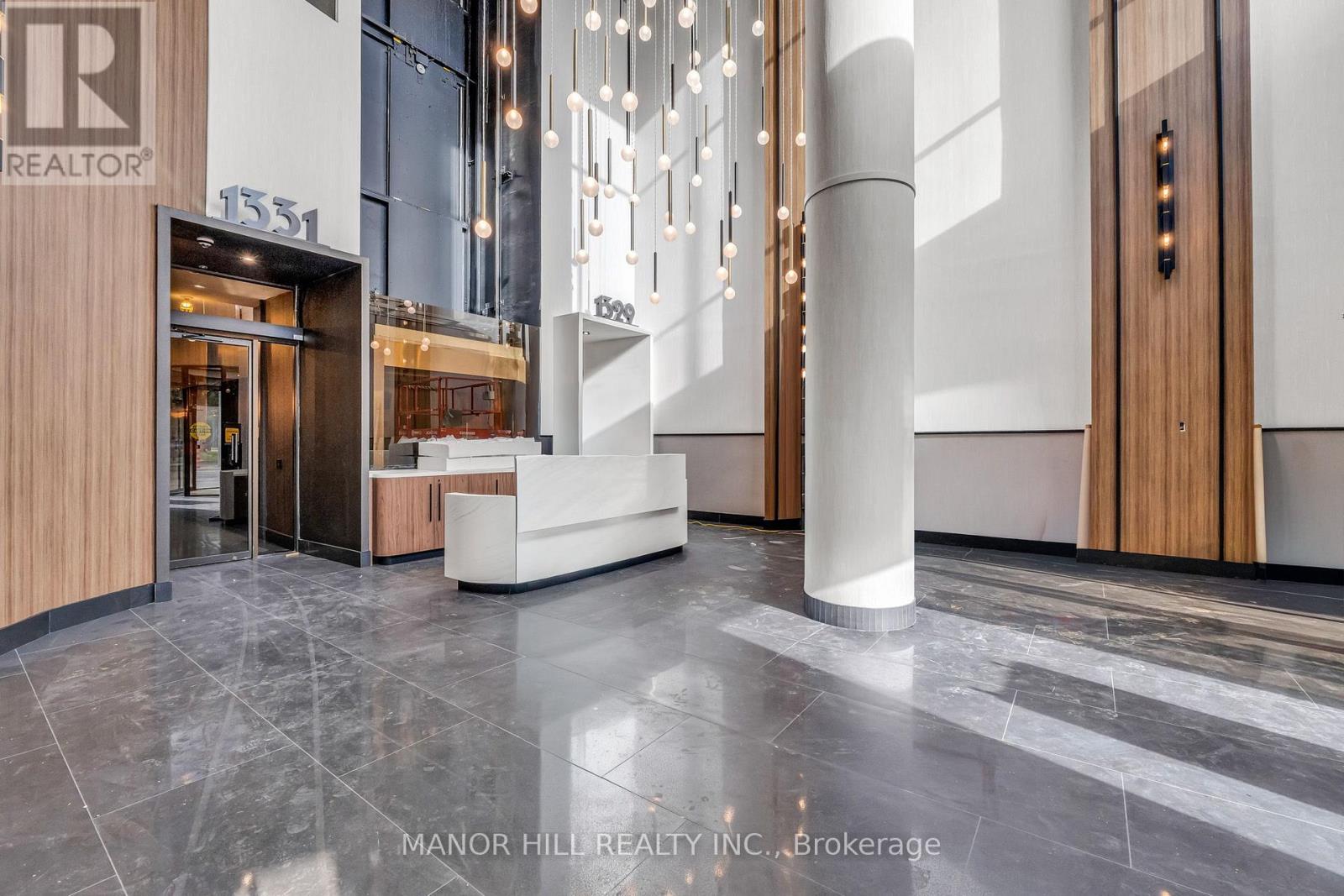 #803 1331 BAY STREET - 37