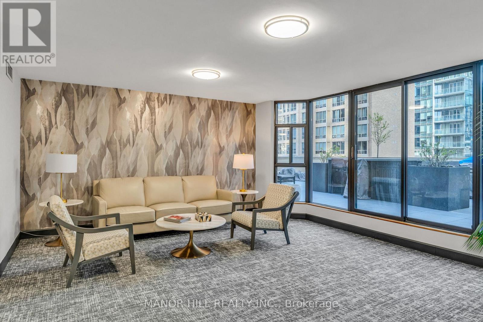 #803 1331 BAY STREET - 43