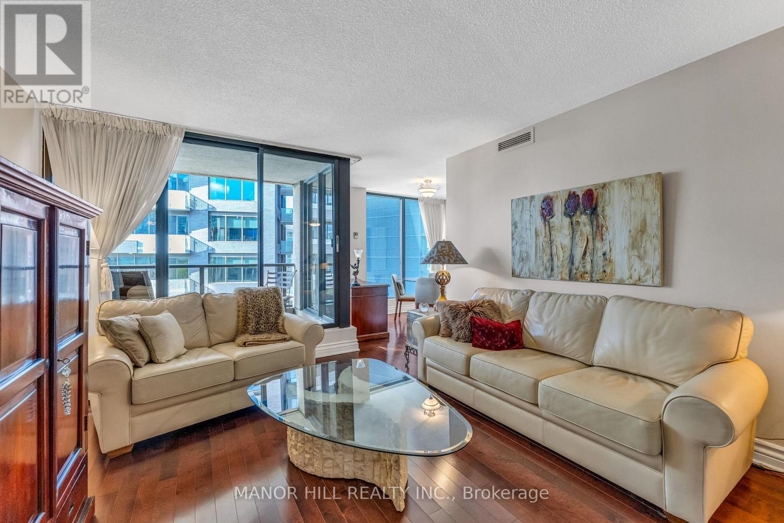 #803 1331 BAY STREET - 6