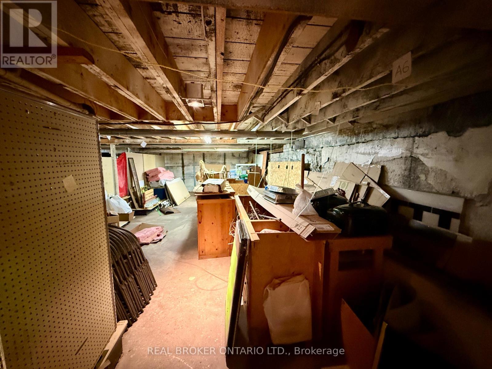 219 King Street — photo 19