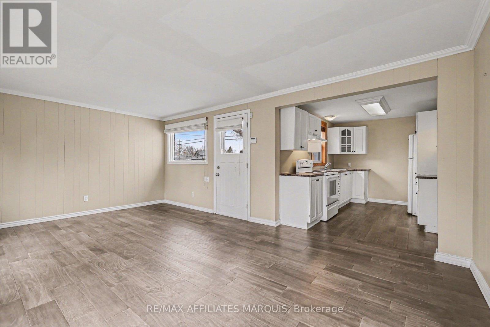 6036 PERTH STREET - 22