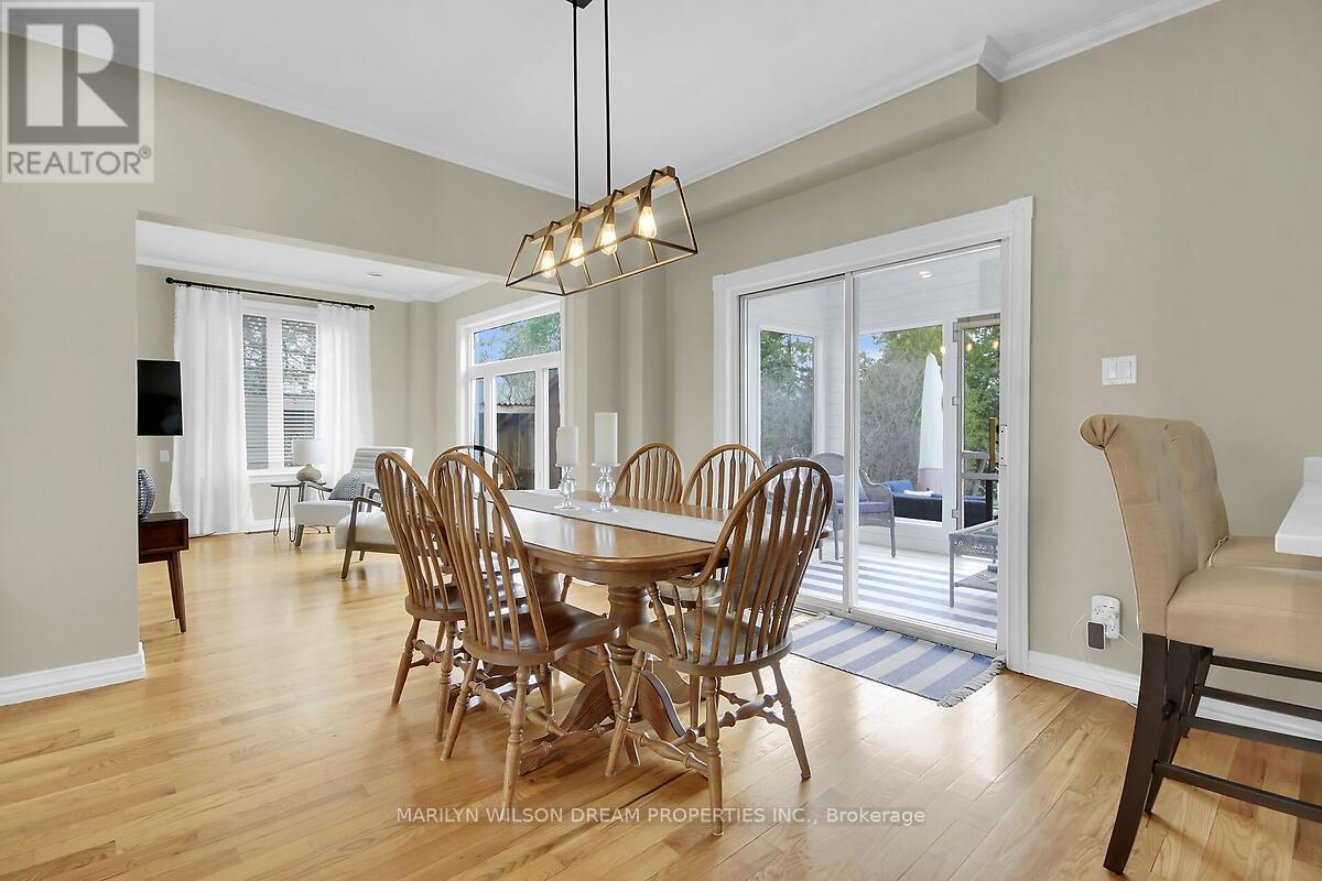 3276 BARLOW CRESCENT - 10