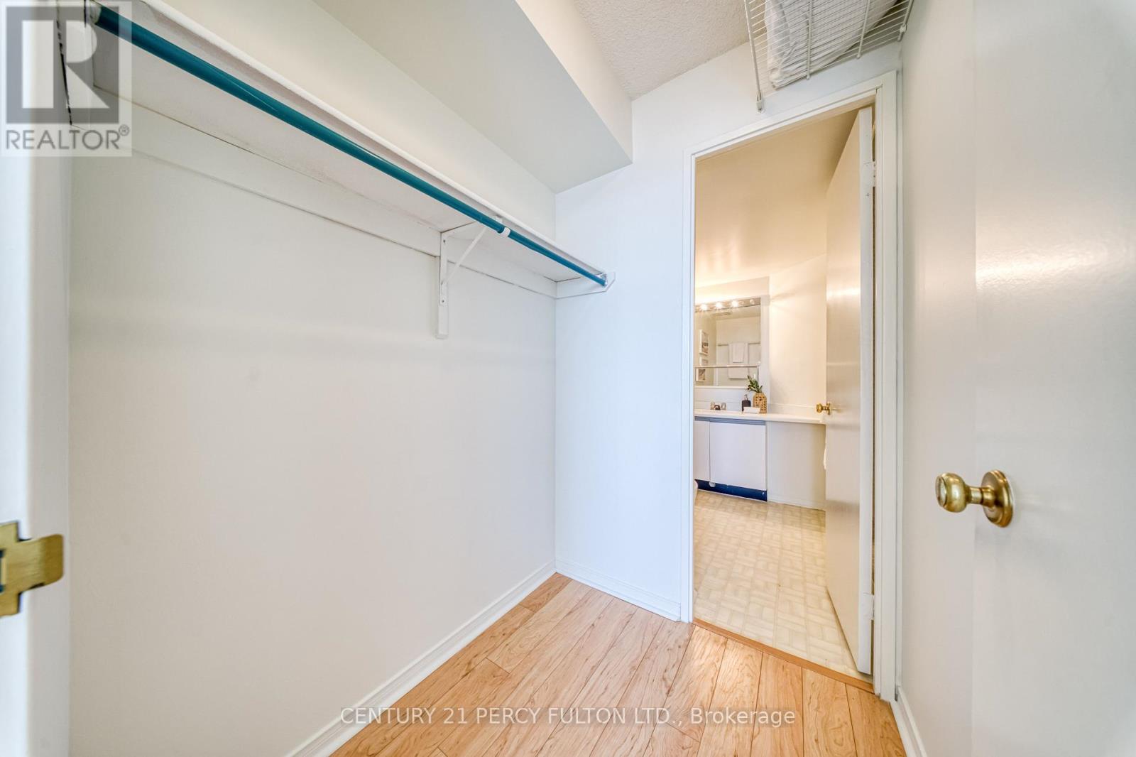 #1004 2 WESTNEY ROAD N - 30