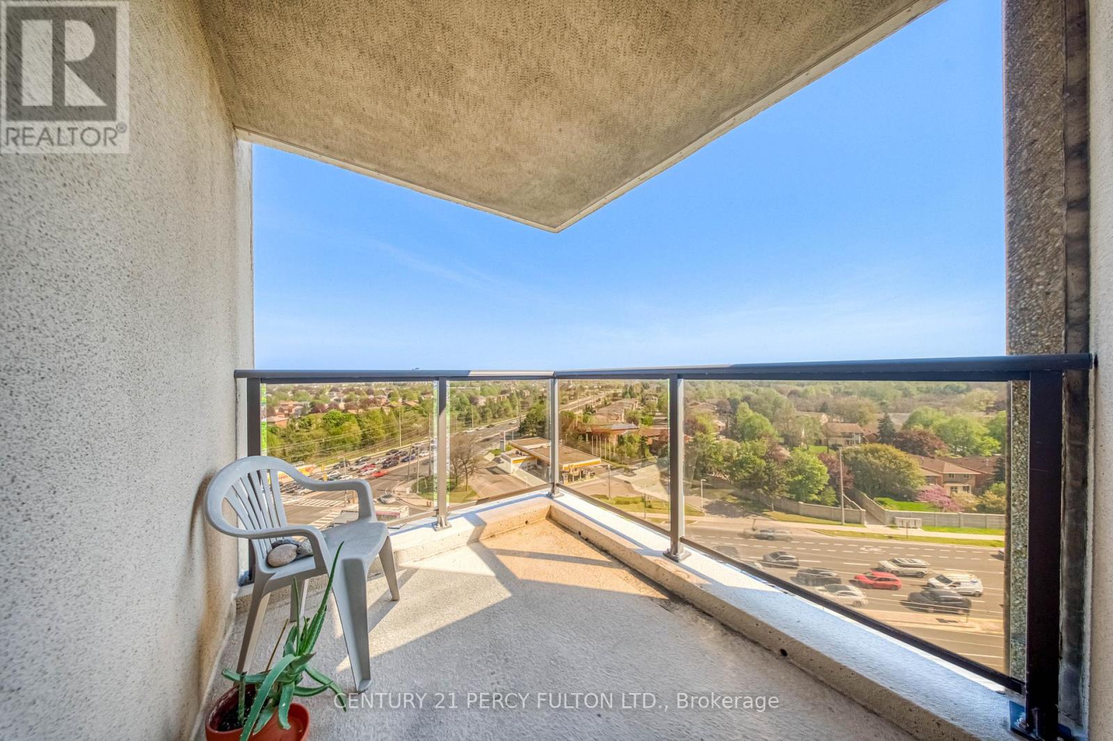#1004 2 WESTNEY ROAD N - 34