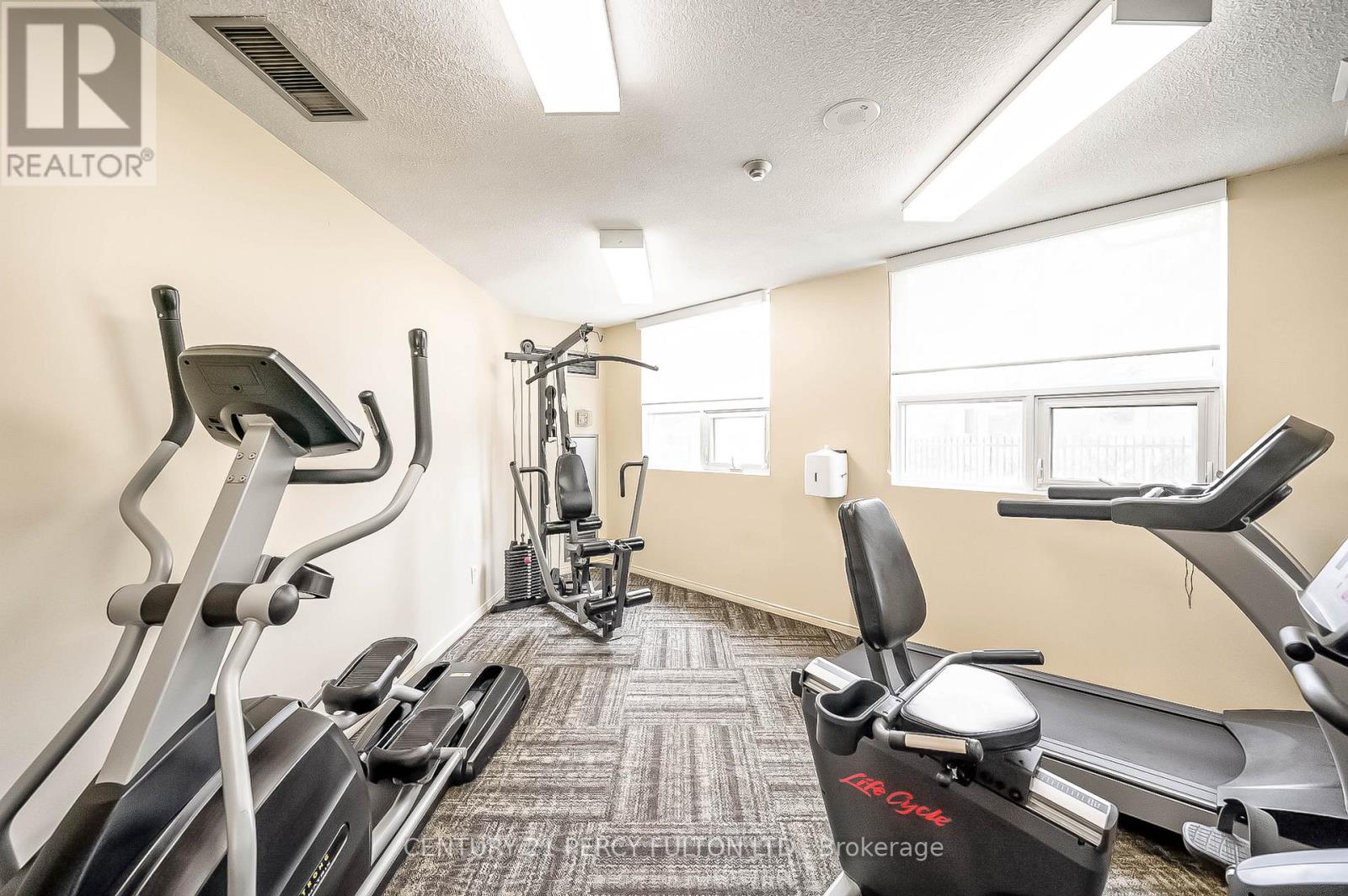 #1004 2 WESTNEY ROAD N - 37