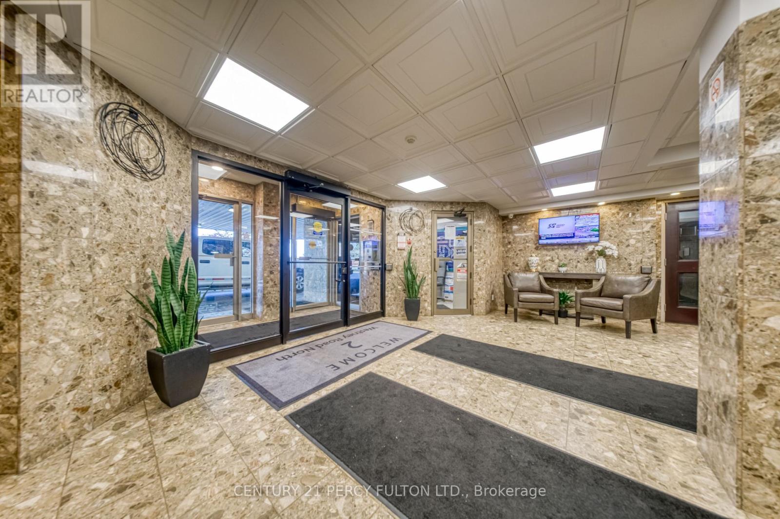 #1004 2 WESTNEY ROAD N - 4