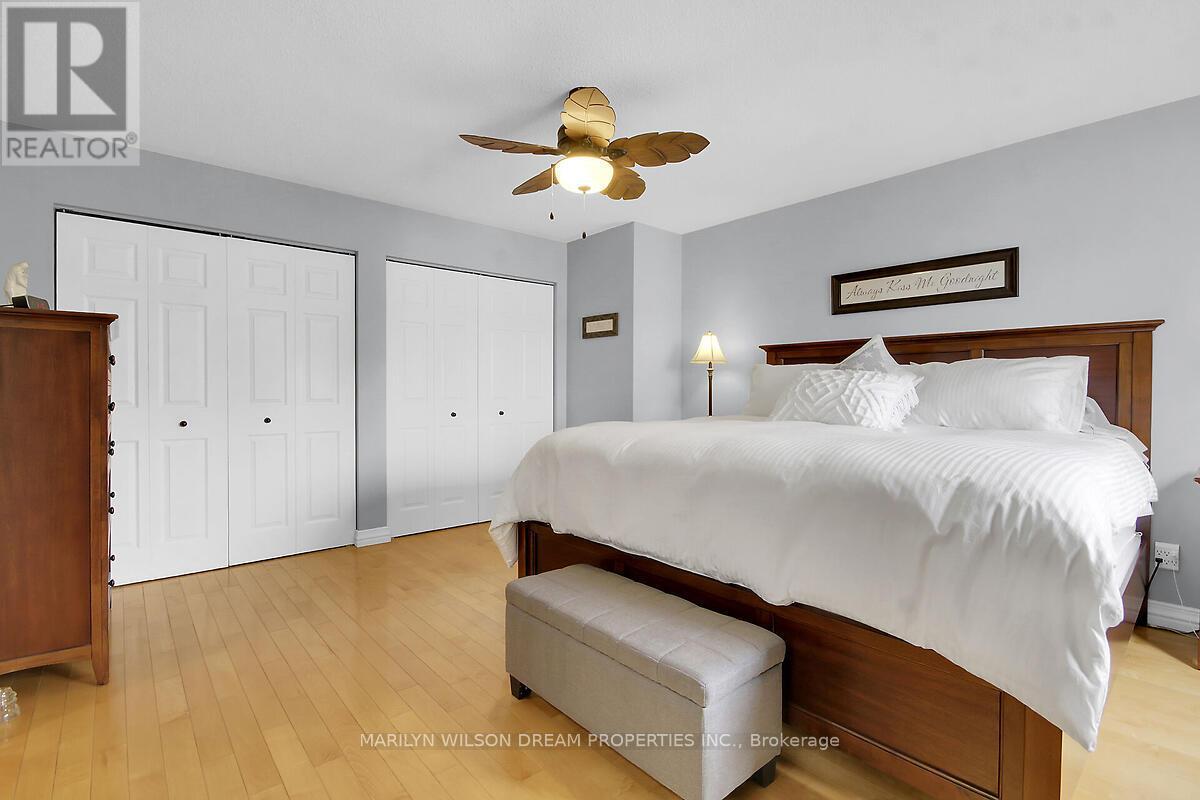 3276 BARLOW CRESCENT - 27