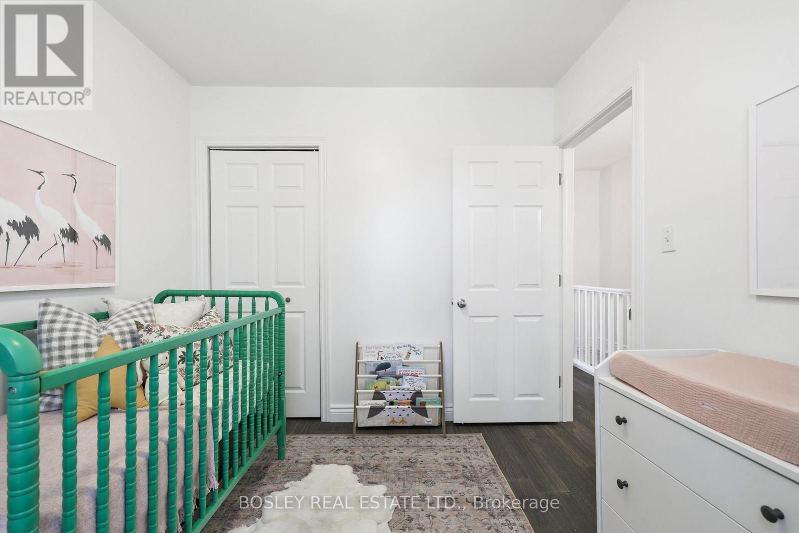 682 MILVERTON BOULEVARD - 23