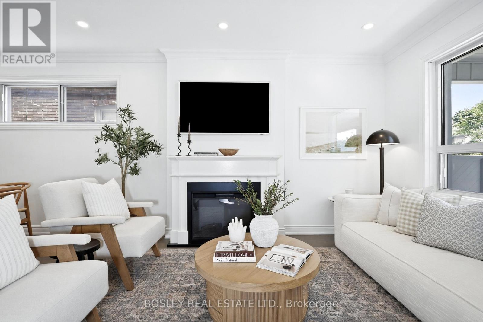 682 MILVERTON BOULEVARD - 4