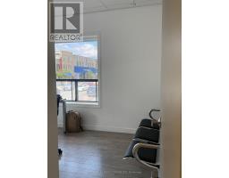 2017 B Danforth Avenue Nw, Toronto, ON M4C1J7 Photo 10