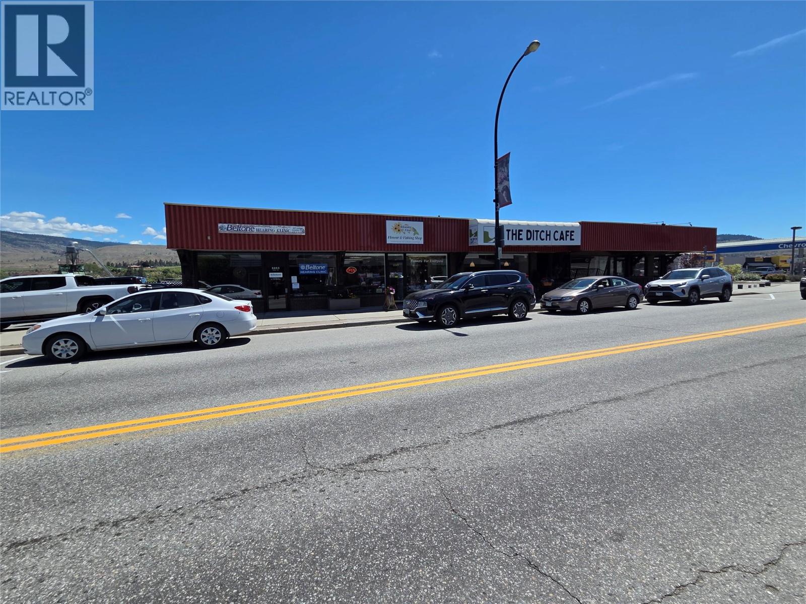 6049 MAIN Street, Oliver