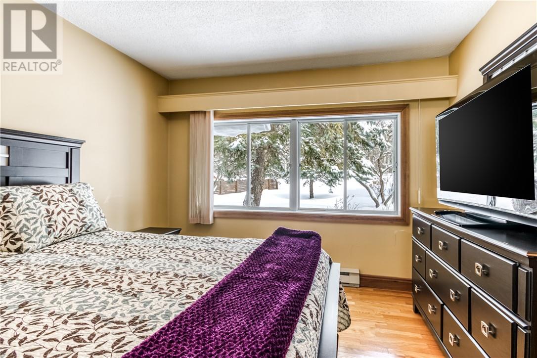 647 Kirkwood Drive - 29
