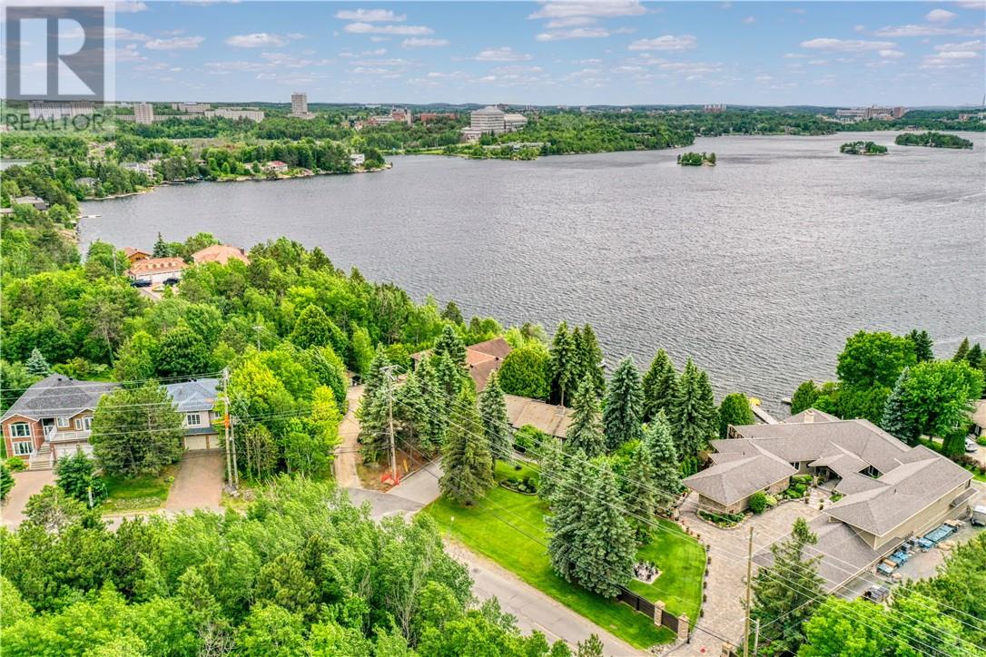 647 Kirkwood Drive - 50