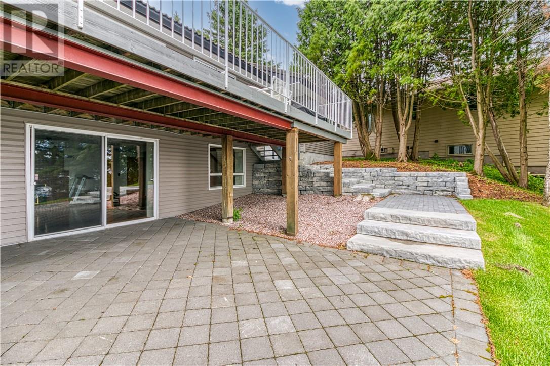 647 Kirkwood Drive - 8
