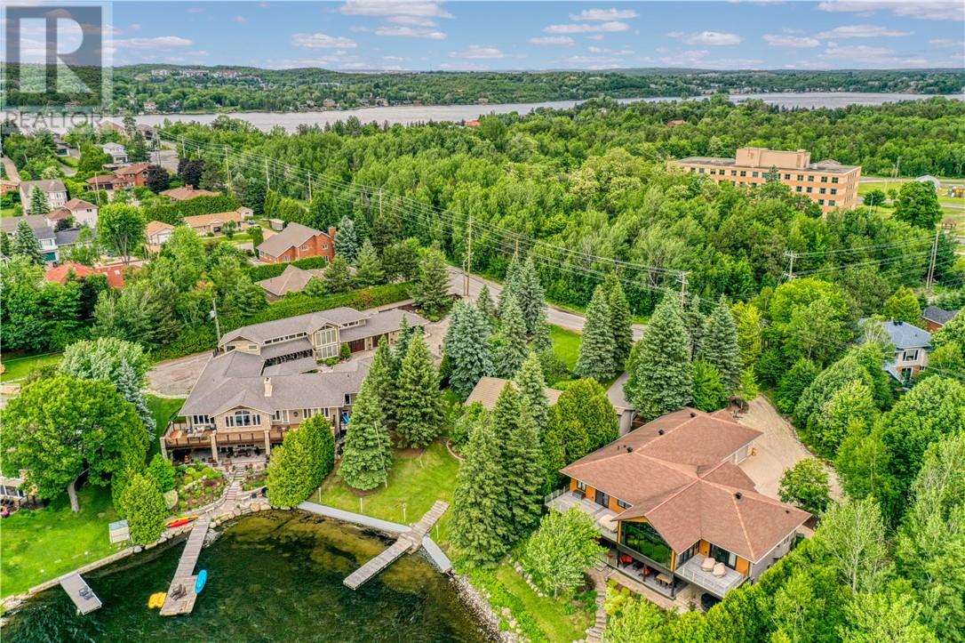 647 Kirkwood Drive - 52
