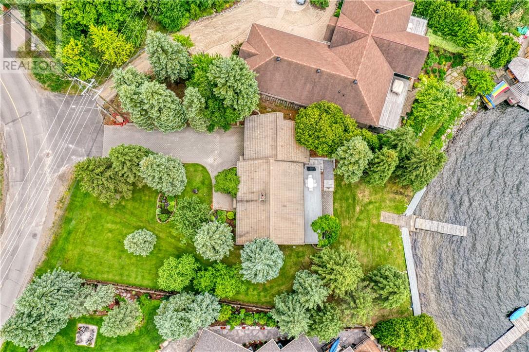 647 Kirkwood Drive - 51