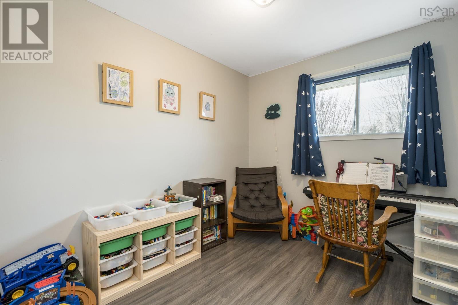 541 Arklow Drive - 15