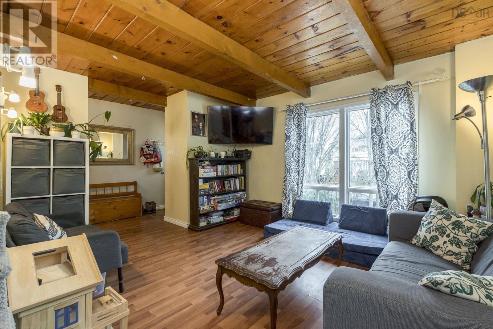 541 Arklow Drive - 4