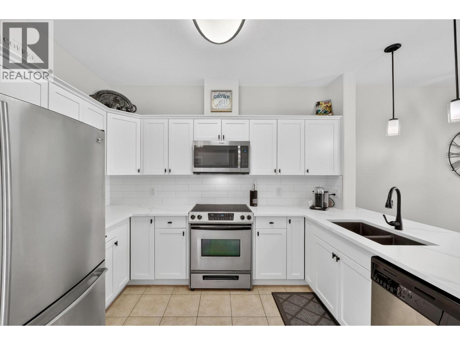 #330 3996 Beach Avenue - 15