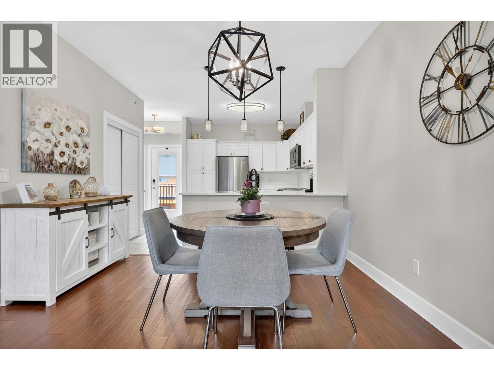 #330 3996 Beach Avenue - 8