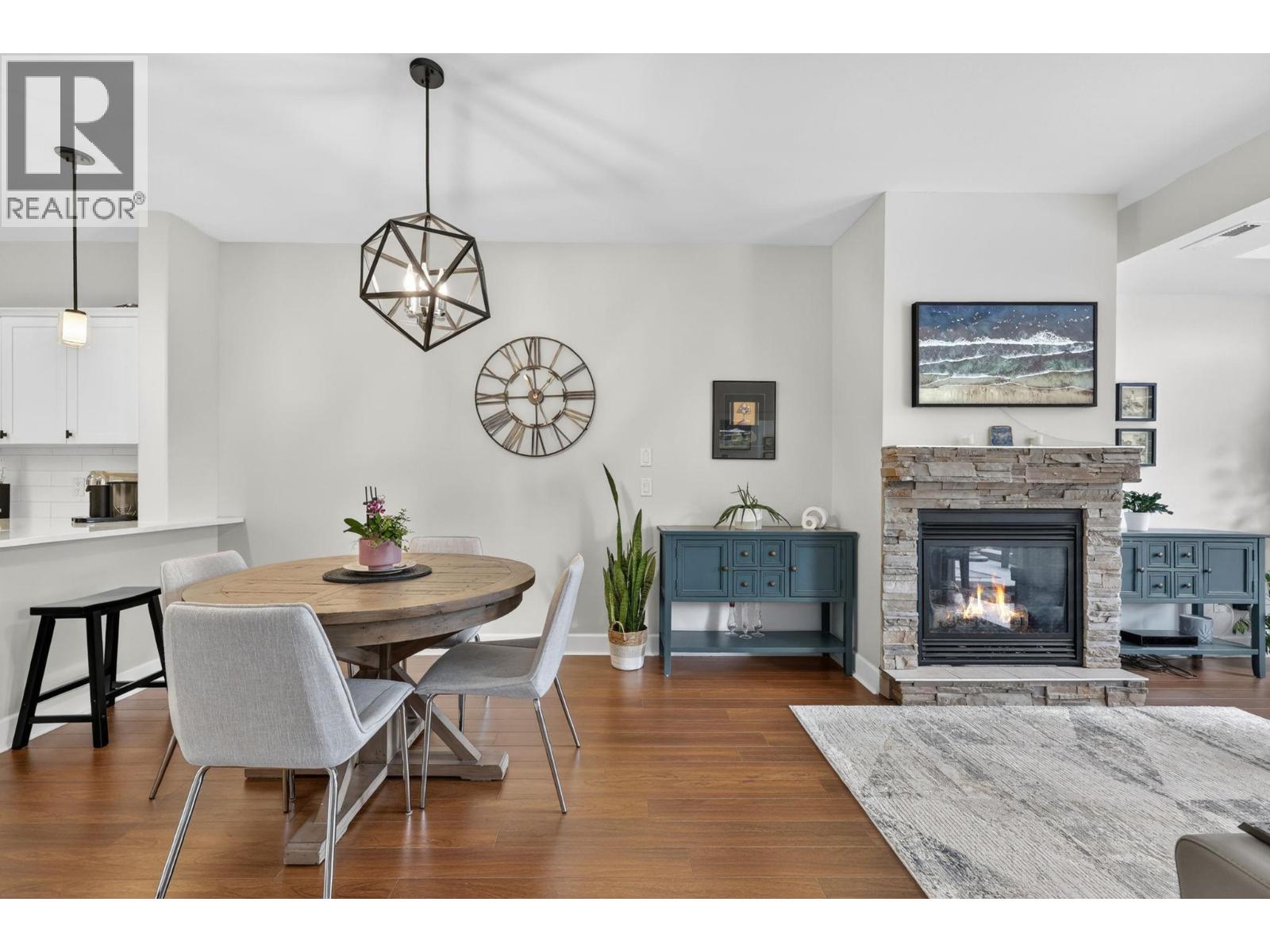 #330 3996 Beach Avenue - 11
