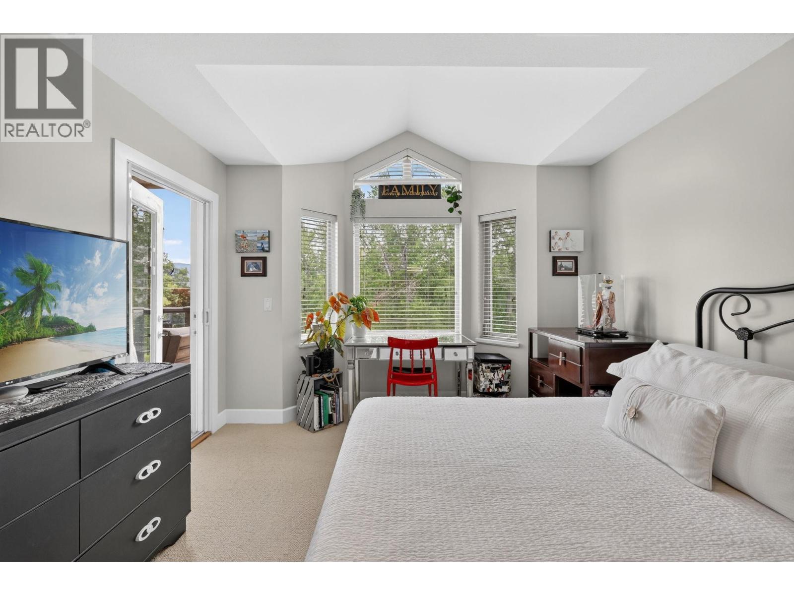 #330 3996 Beach Avenue - 20