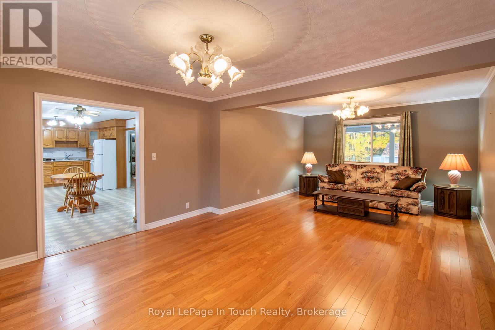 748 OVERHEAD BRIDGE ROAD - 18