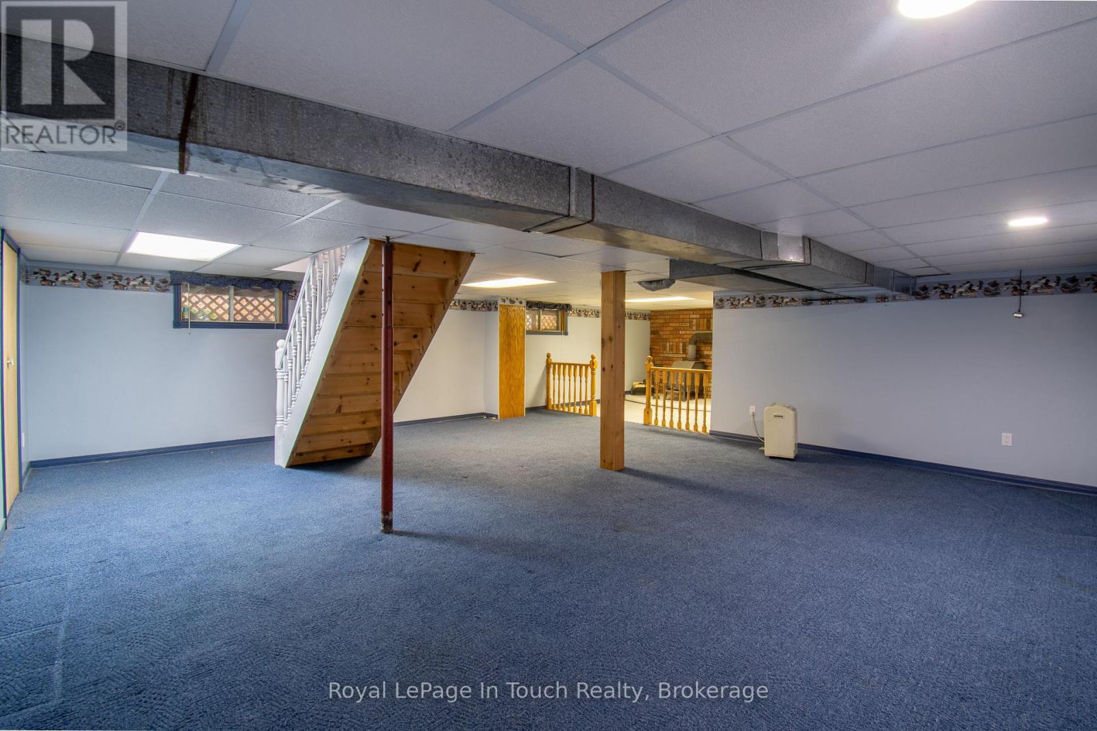 748 OVERHEAD BRIDGE ROAD - 30