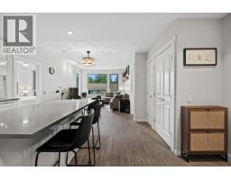 315 2651 Library Lane, North Vancouver, BC V7J0C1 Photo 9