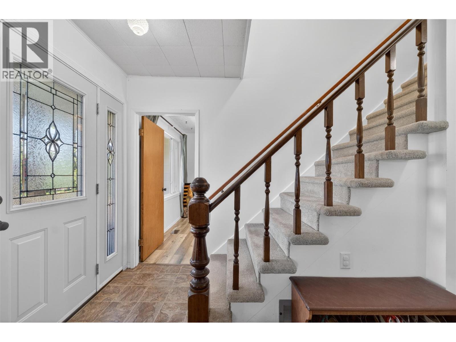 2460 23 Street Northeast, Salmon Arm
