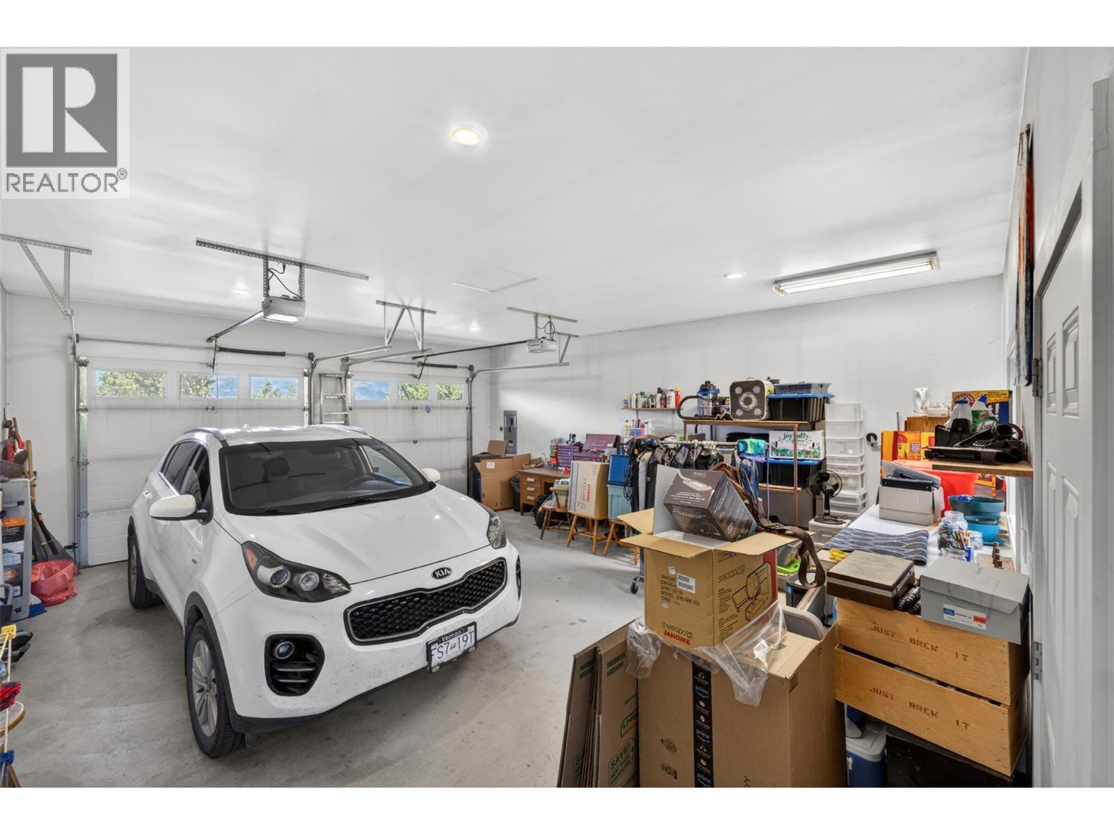  2460 23 Street Northeast, Salmon Arm