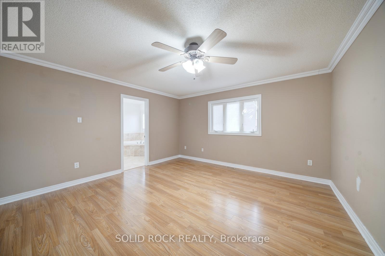 32 ALBERT ROFFEY CRESCENT - 18