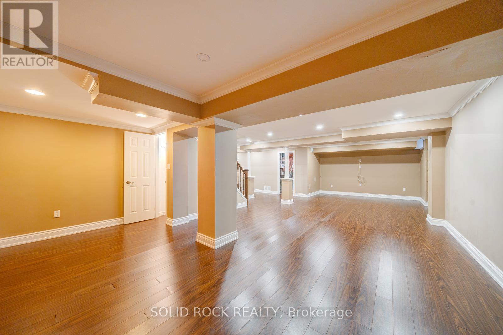 32 ALBERT ROFFEY CRESCENT - 36
