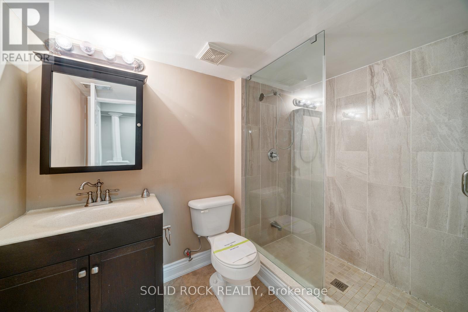 32 ALBERT ROFFEY CRESCENT - 40