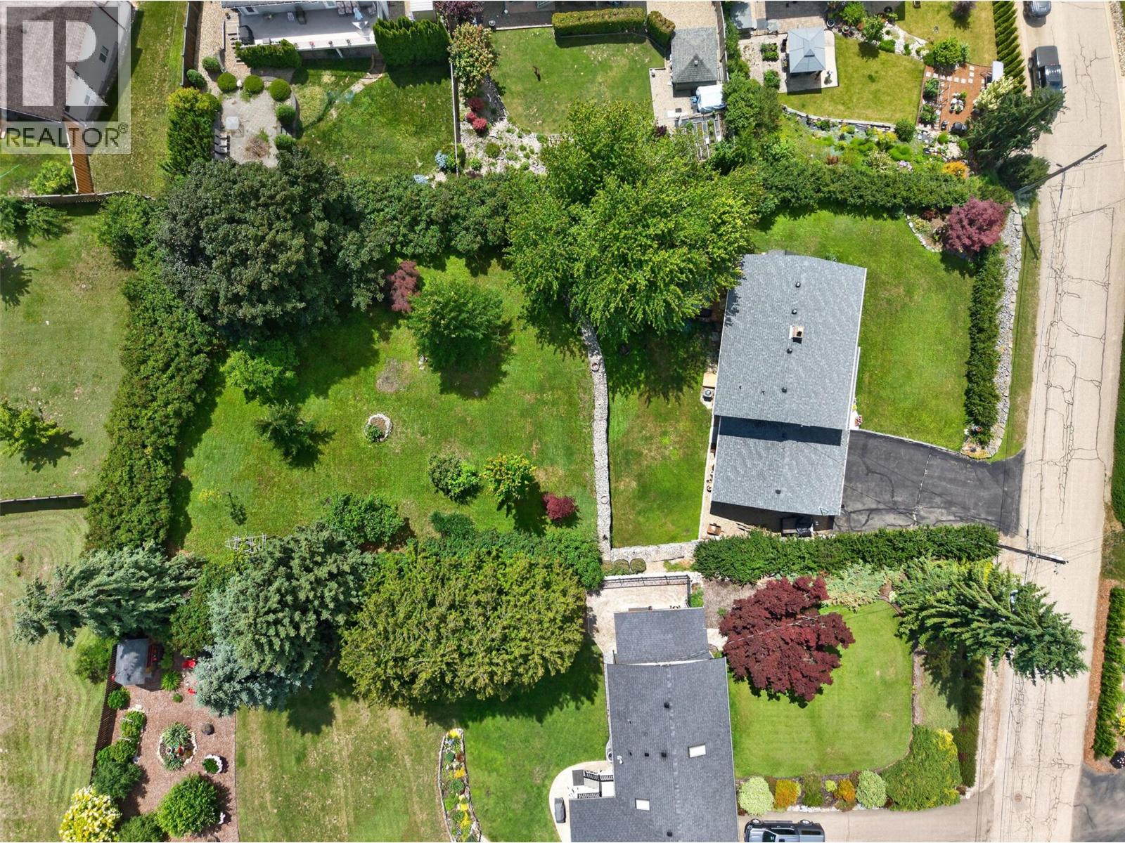  2460 23 Street Northeast, Salmon Arm