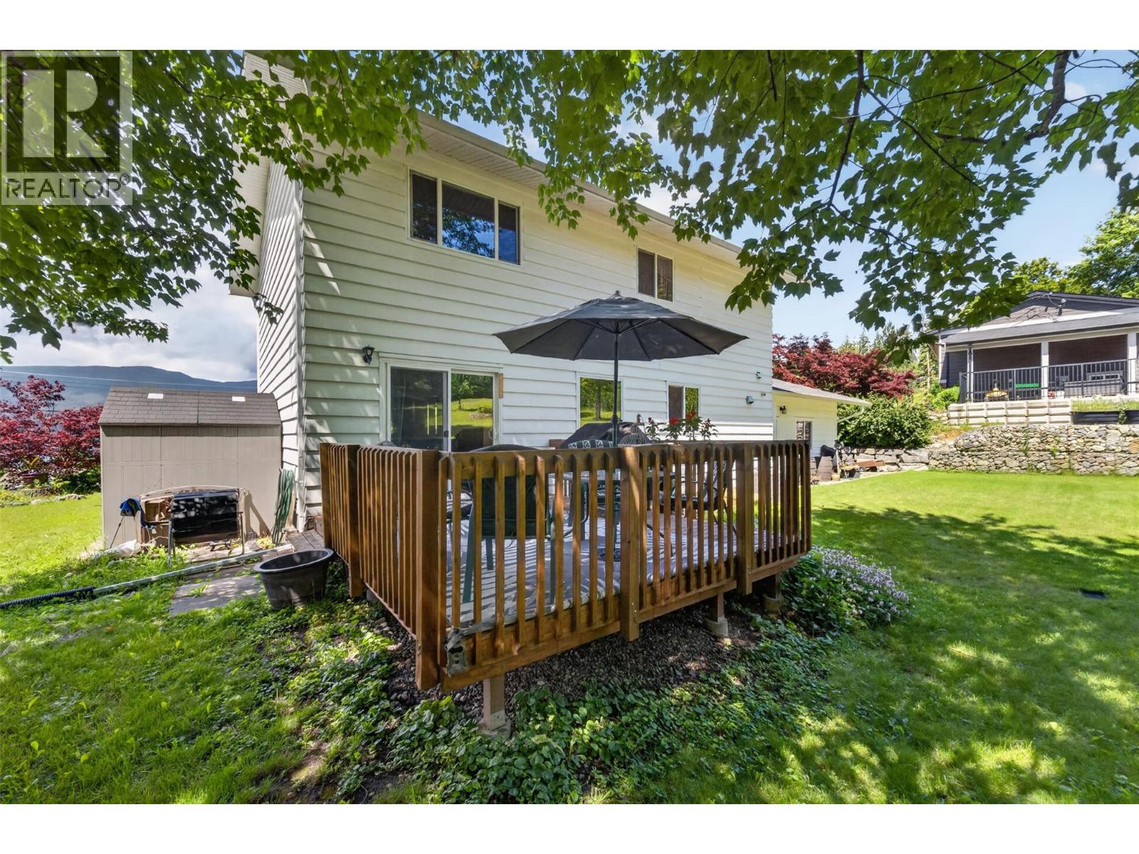  2460 23 Street Northeast, Salmon Arm