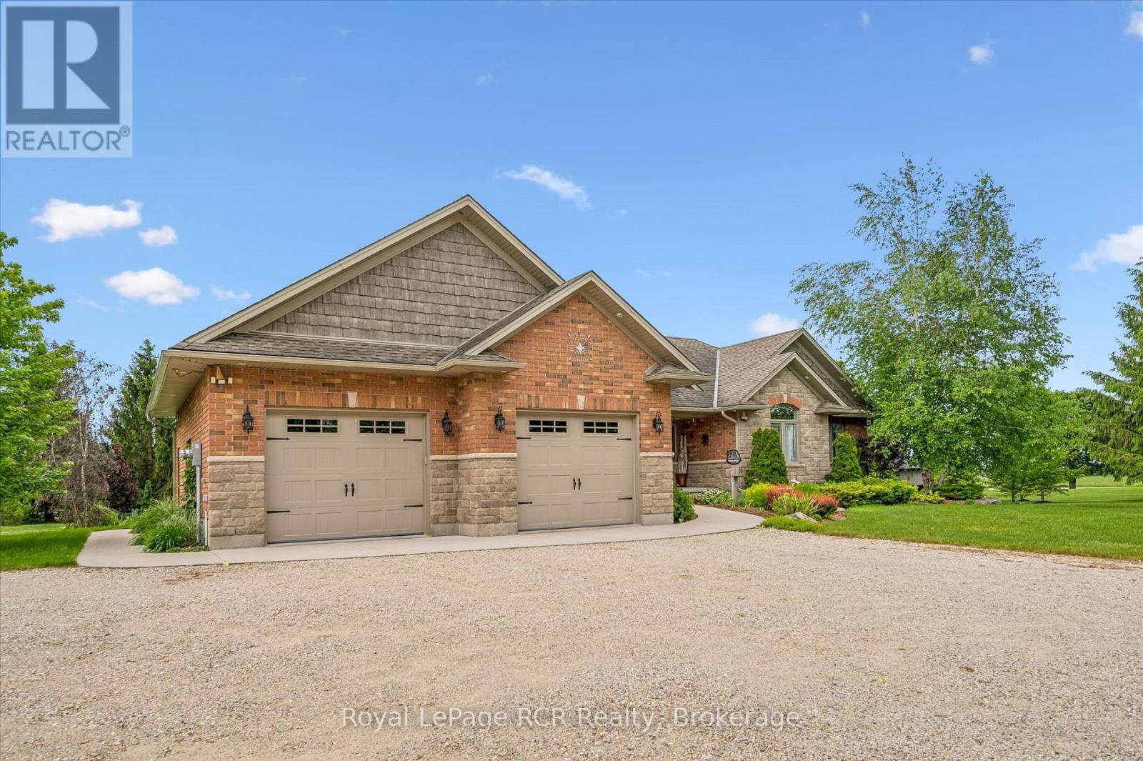 104 HARRIS CRESCENT - 10