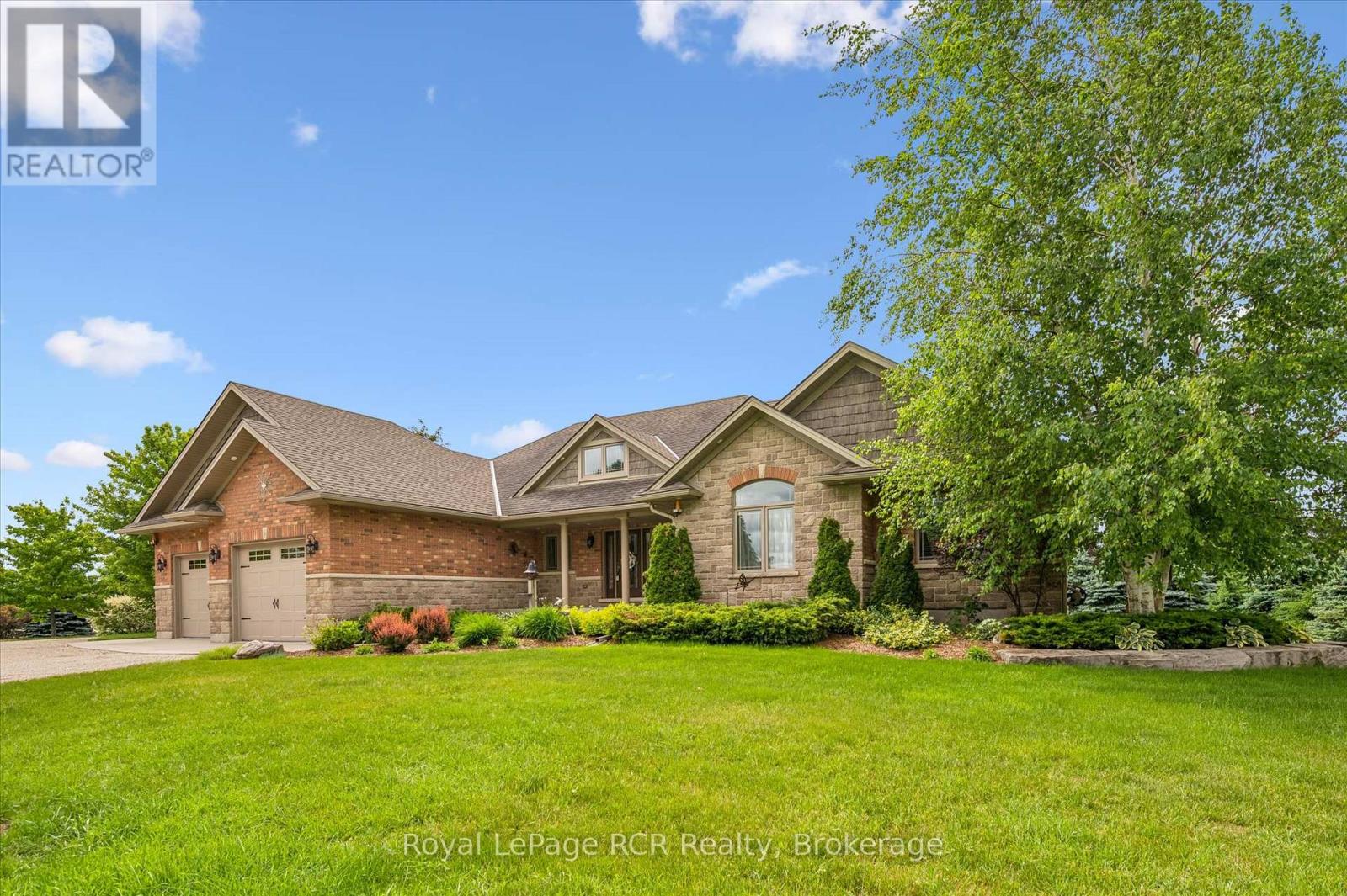 104 HARRIS CRESCENT - 11