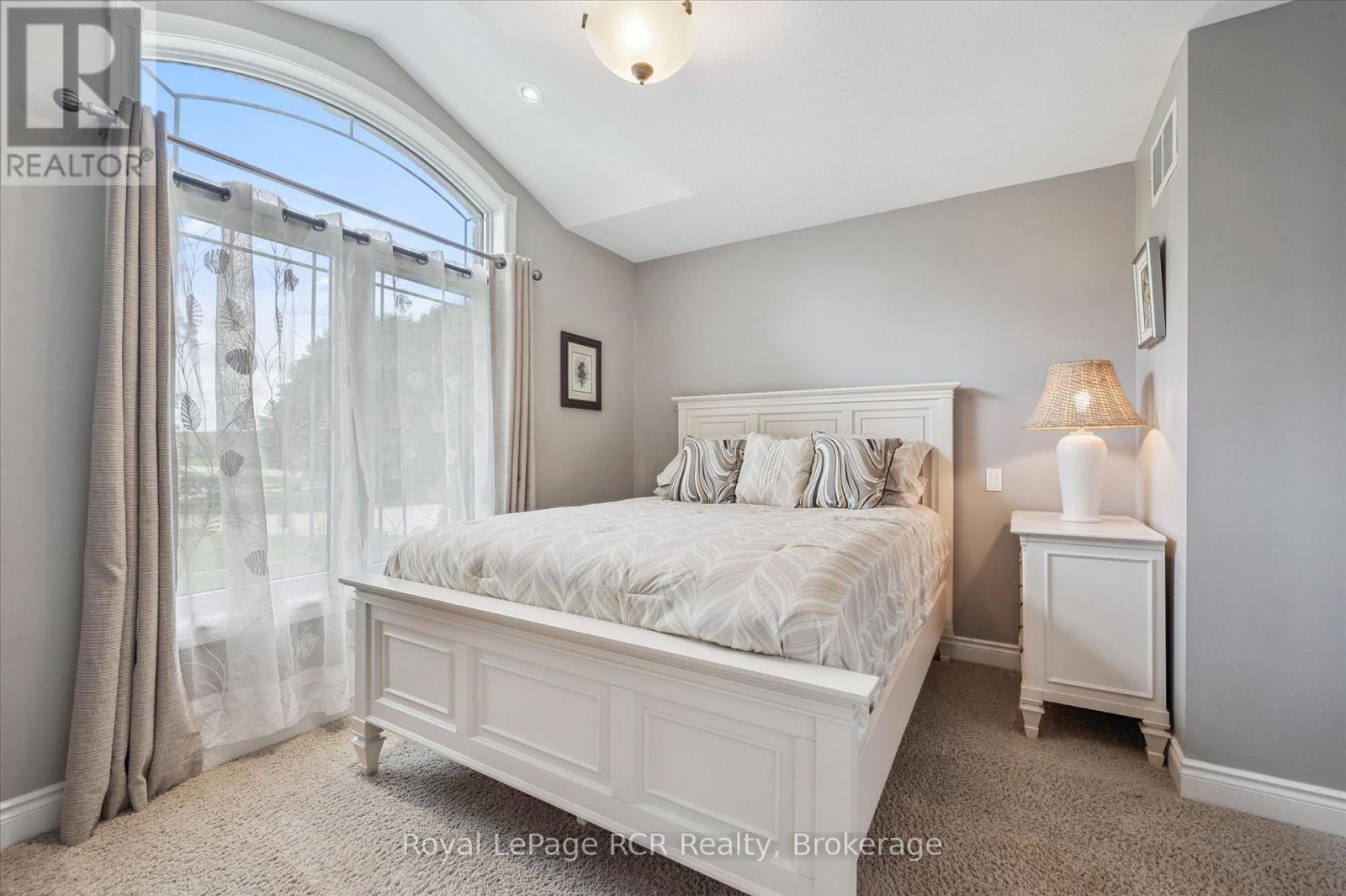 104 HARRIS CRESCENT - 26