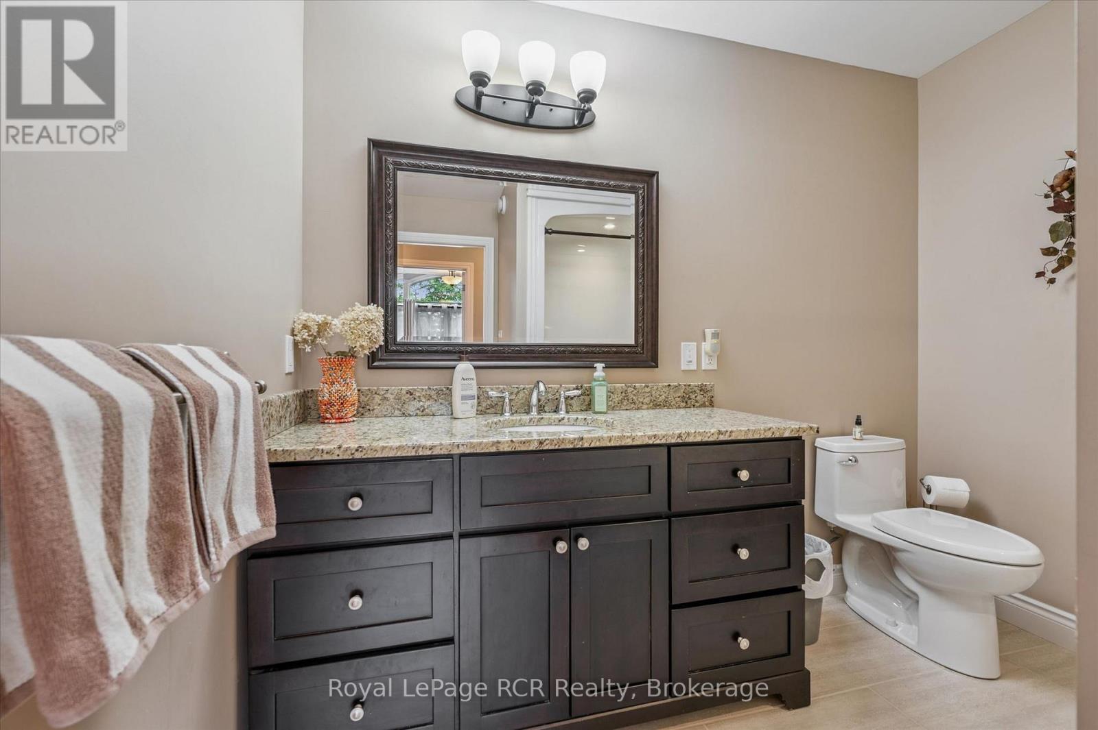 104 HARRIS CRESCENT - 28