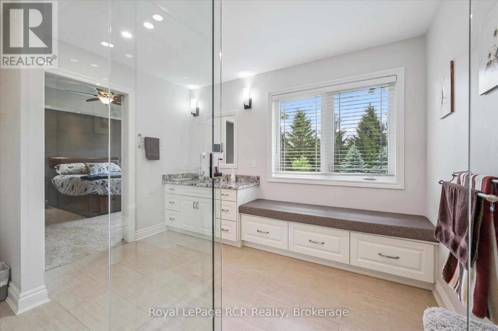 104 HARRIS CRESCENT - 31