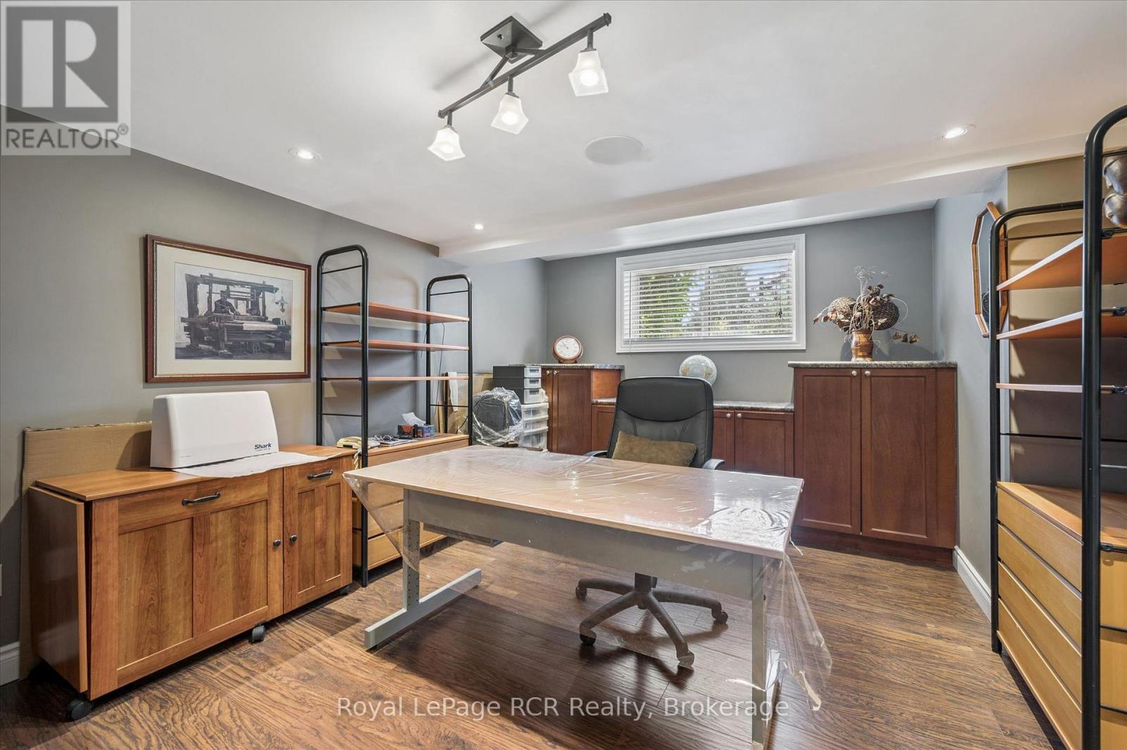 104 HARRIS CRESCENT - 42